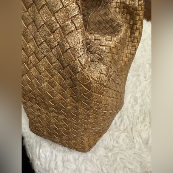 Bottega Veneta
Intrecciato Sloane - Picture 3 of 11